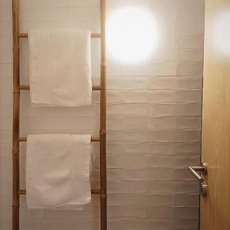 Casas Japoneiras Paredes de Coura